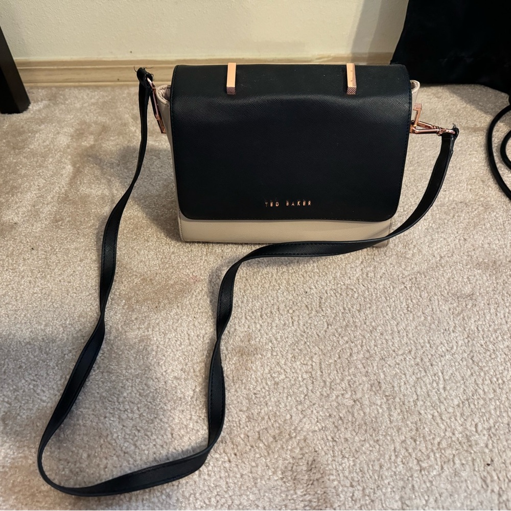 Ted Baker black and light tan/beige purse